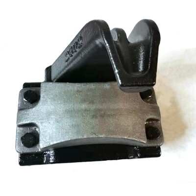 2020 Heavy Man Truck Parts Truck Accessories Hanger 23012302 For Isuzu Truck