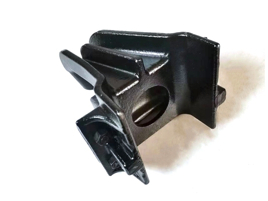 2020 Heavy Man Truck Parts Truck Accessories Hanger 23012302 For Isuzu Truck